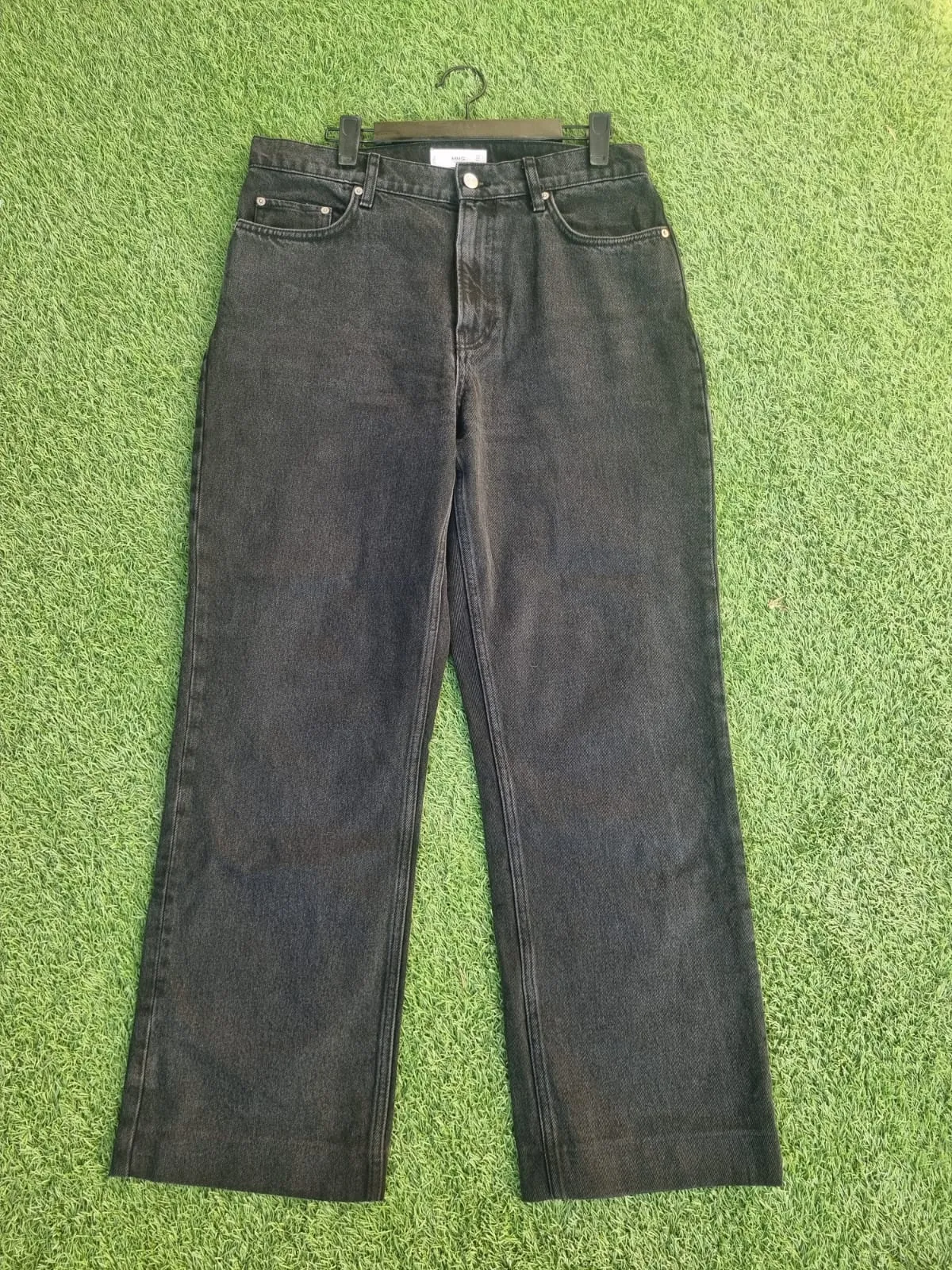Washed Black Straight